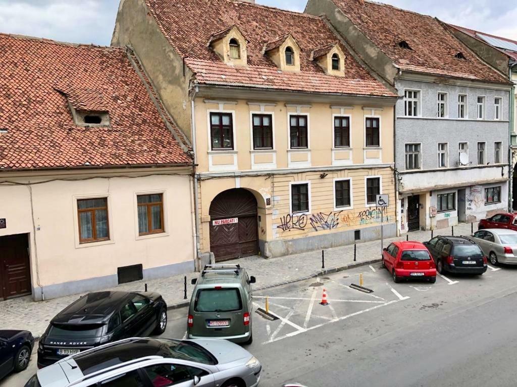 Appartamento Casa Di Luca Braşov Esterno foto
