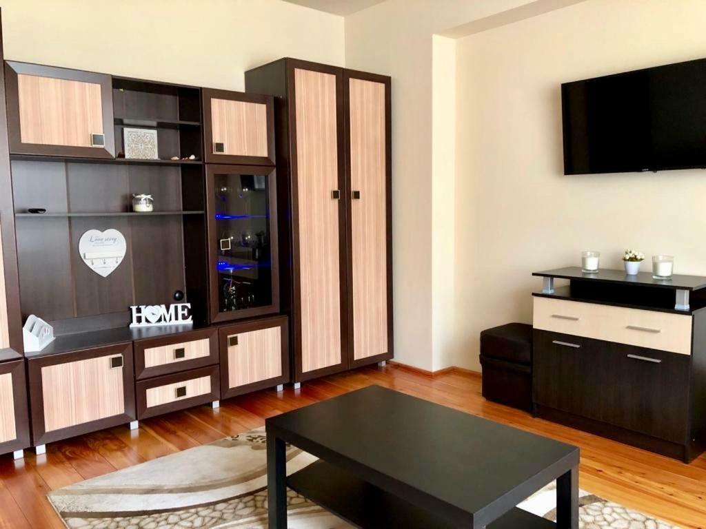 Appartamento Casa Di Luca Braşov Esterno foto